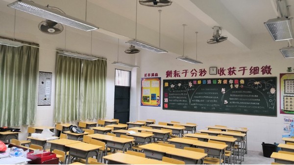 青少年近視人數(shù)超6億，教室照明改造迫在眉睫