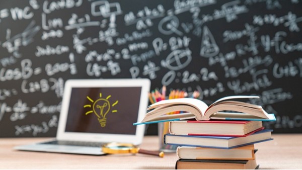 改善教室照明光環(huán)境質(zhì)量，呵護(hù)青少年視力健康